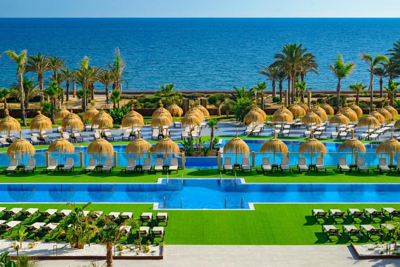 Cabogata Beach Hotel Retamar  Exterior photo The resort's pool area