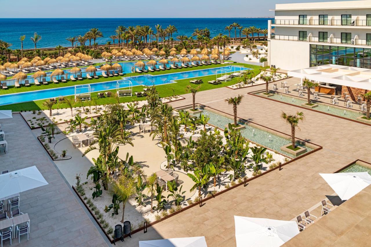 Cabogata Beach Hotel Retamar  Exterior photo The resort's main pool