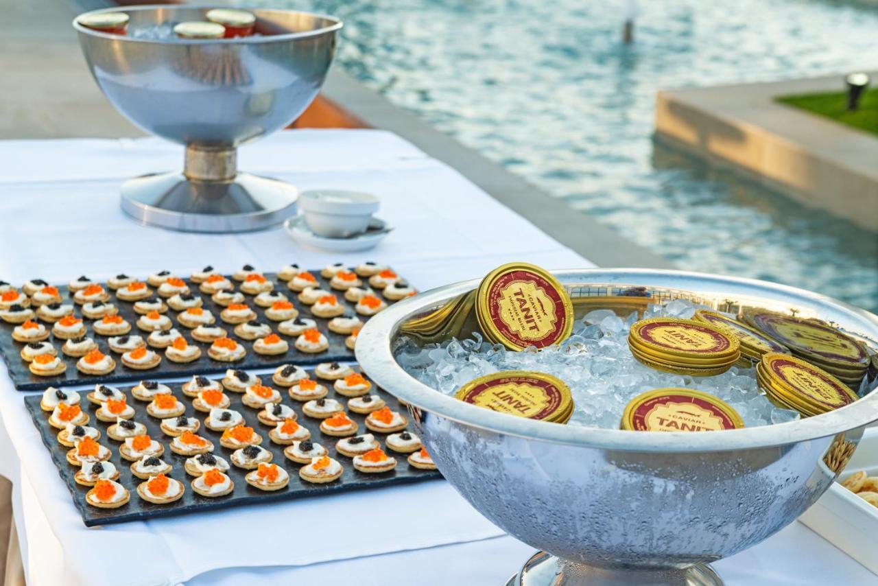 Cabogata Beach Hotel Retamar  Exterior photo Caviar and chips at a party