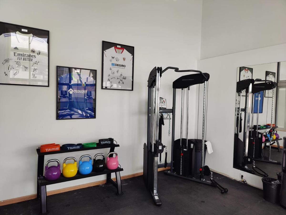 Cabogata Beach Hotel Retamar  Exterior photo The gym at the club